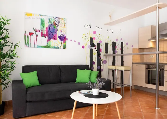 Διαμέρισμα Mia *